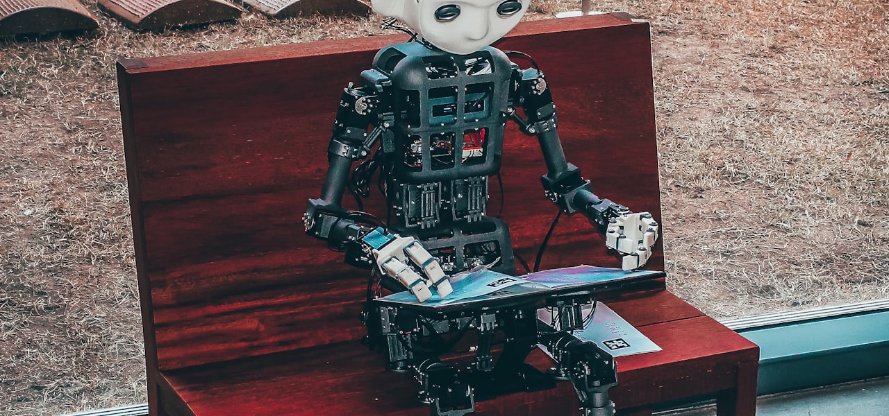 The Best Free AI Paraphrasing Tool for Beginners